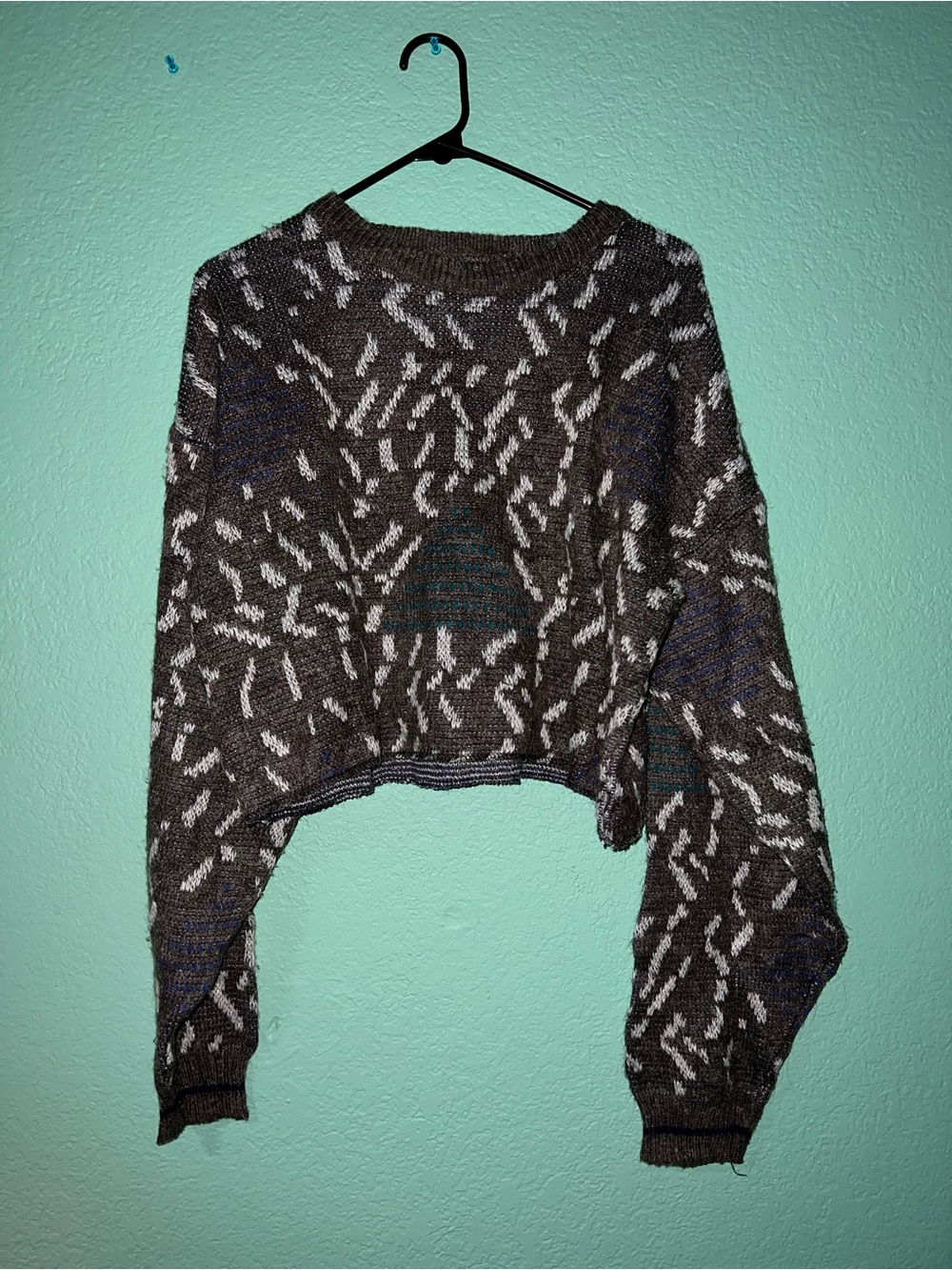 Urban Renewal Gray and White Cropped Patterned Sweater